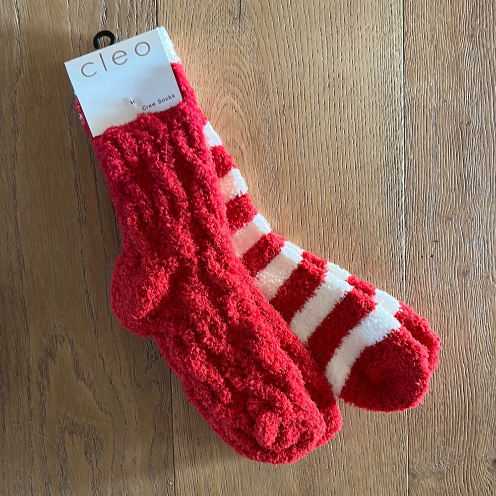 Cleo Women’s Crew Socks Fits Size 9-11